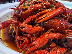 -肥肥虾庄·金牌油焖大虾(首义路店)