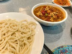 -汗腾格里·风味餐厅(新疆驻京办店)