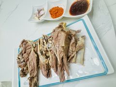 -三江源美食城
