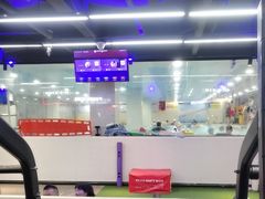 -开阳里游泳健身