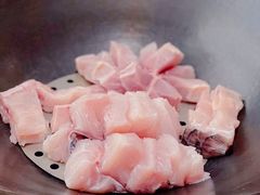 -老刘生态大鱼坊铁锅炖鱼(赛马场店)