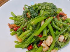 -黄泥岗·地道湖北菜(奥特莱斯店)