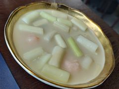 -湖畔鲁菜·二十年老字号餐厅(大明湖店)