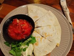鸡肉烤饼-萨尔瓦多Salvador's