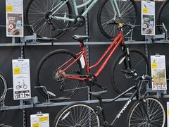 -迪卡侬(苗岭路店)