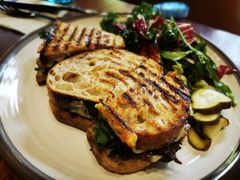 超级牛肉帕尼尼-O'mills Sourdough Bakery&Bistro(永嘉路店)