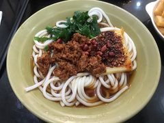 特色凉米线-老师专·玉溪特色小吃