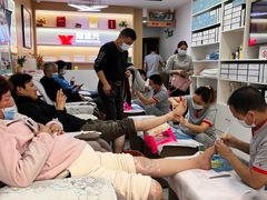 -郑远元专业修脚房(国顺东路店)