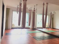 -Yvon yoga 瑜伽·精准体态管理中心