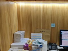-上海仁爱医院口腔科 · 种植
