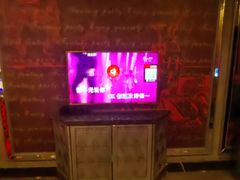 -范特西FANTASY量贩式KTV(民主广场店)