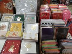 -钟书阁(群光广场店)