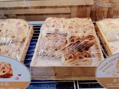 -昆明冠生园·蛋糕·面包(南强街店)