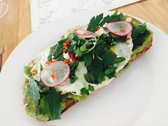 牛油果吐司-Egg•Allday Brunch(襄阳北路店)