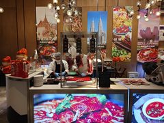-飨食汇全日制餐厅·昆山皇冠假日酒店(九方店)