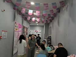 -单色舞蹈
