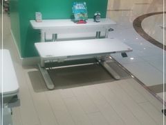 -康朴乐儿童学习桌椅(蓝色港湾店)