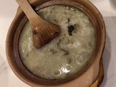 橄榄菜肉沫粥-绿色吴家粥铺(河西天街店)