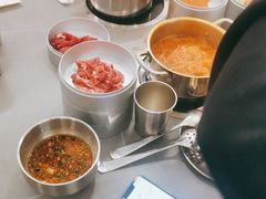 -晓沸牛肉海鲜小火锅(白湖亭万达广场店)
