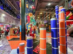 -嗨翻Hi-Fun竞技主题乐园·蹦床亲子生日轰趴(国光1937店)