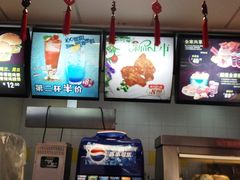 -华莱士·全鸡汉堡(光华路店)