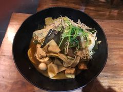 -万记麻辣烫国展总店