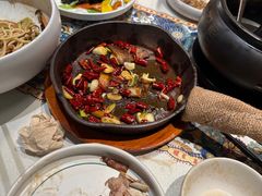 -云海肴·汽锅鸡·云南菜(天山百盛优客店)