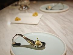 -La Mer Restaurant & Lounge