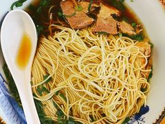 枫镇大肉面-朱洪元苏式面馆(绿宝广场店)