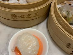 -香港百合居(LCM置汇旭辉广场店)
