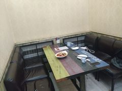 -扒虾小妹儿麻辣海鲜(宏图街店)