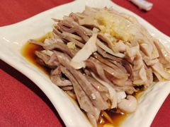 蒜泥白菜拌肚丝-老吉士酒家(天平路店)