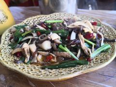 -古城苗家土菜馆(河景餐厅店)