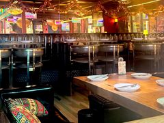 -Famous肥猫墨西哥音乐餐吧(五棵松华熙LIVE店)