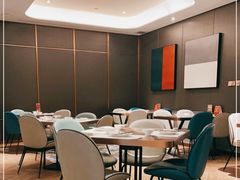 -港丽餐厅(来福士店)