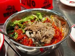 素什锦大铁盆拌饭-堂堂小伙夫·辽宁小吃大排档(京西大悦城店)