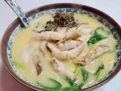 招牌黄鱼面-明呈黄鱼面馆(斜土路店)
