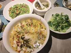 -鱼你相聚·河鲜馆(袁家岭店)