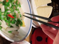 -爱碗亭·鲜炒湖南菜(壹城中心店)