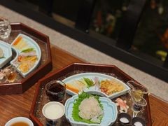 -龙悦湾酒家·八阵鱼生·渔人码头店