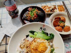 -湘人龙记老长沙米粉(华普国际大厦店)