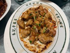 -朱记乳鸽王·非遗石岐乳鸽·全鸽宴(大兴旗舰店)
