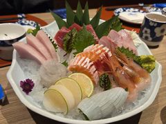 -小山日本料理(兴业太古汇店)