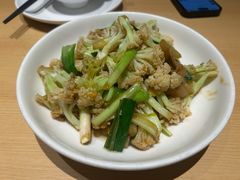 -关东小磨东北菜(上海长风大悦城店)