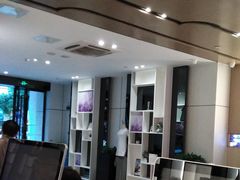 -悦季酒店(广州三元里地铁站店)