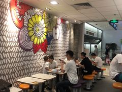 大堂-麦当劳(世纪汇广场店)