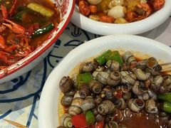 -松哥油焖大虾.小龙虾.黑鸭煲(海岸城店)