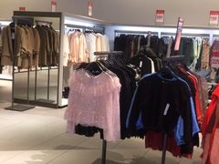 -ZARA(红谷滩万达店)