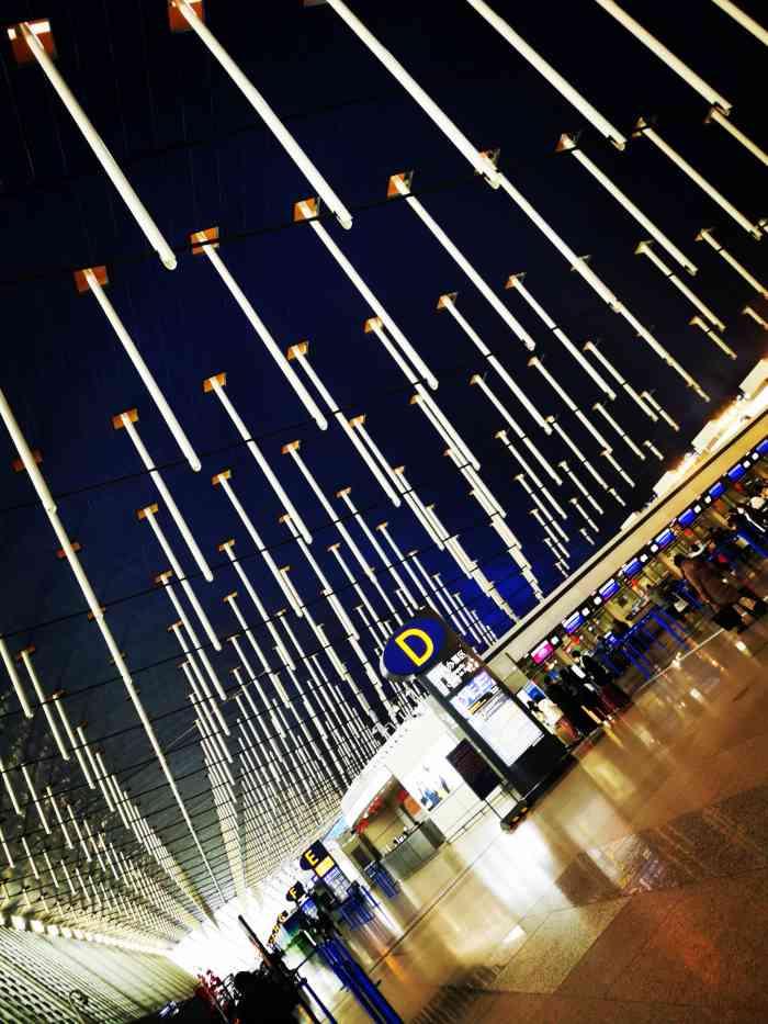 上海浦东国际机场-t1航站楼-"十多年没有走浦东机场啦,这次跟团旅行