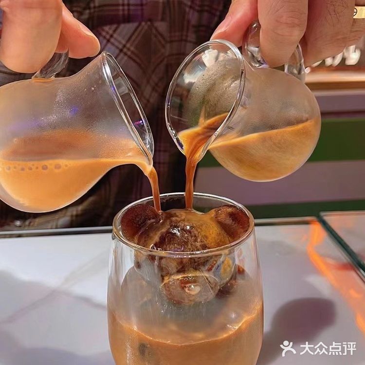 是我在茶餐厅喝过最浓的港式奶茶了 价格也是挺划算的